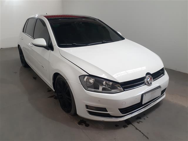 GOLF HIGHLINE AC 2015